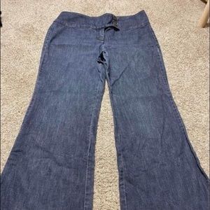 Battery Park hi rise wide leg jeans with stretch size 10 short